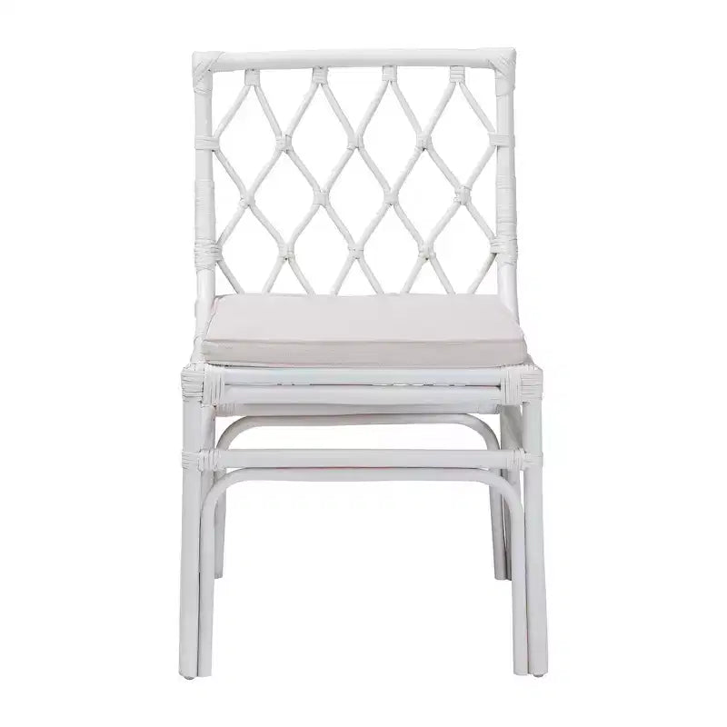 Chaise de salle à manger en rotin blanc