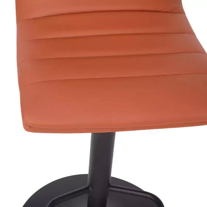 Tabouret de bar moderne en velours capitonné, réglable en hauteur, avec dossier mi-haut et repose-pieds.