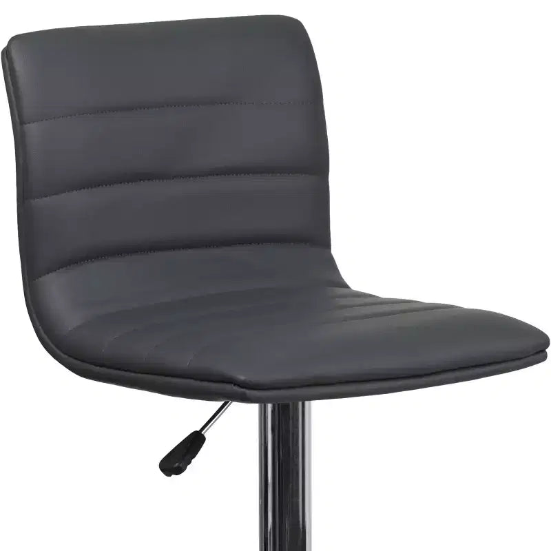 Tabouret de bar moderne en velours capitonné, réglable en hauteur, avec dossier mi-haut et repose-pieds.