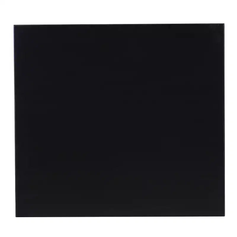 Lit plateforme simple et table de chevet