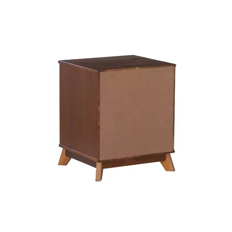 Lit plateforme simple et table de chevet